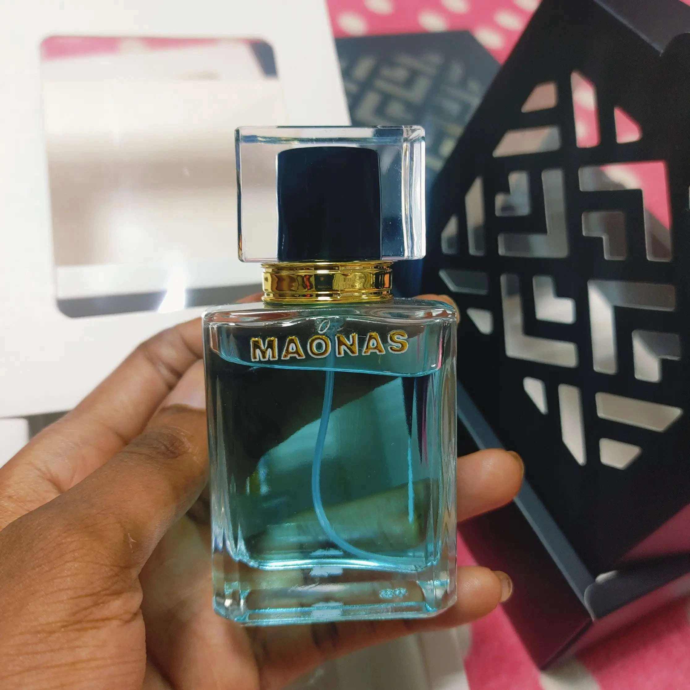 Maonas Perfumes MAÓNAS